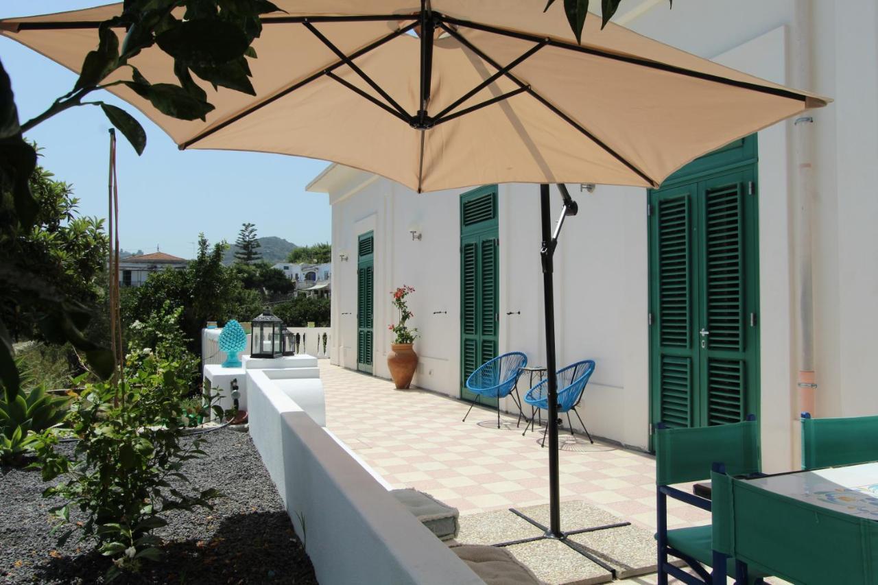Villa La Casa Bianca Lipari  Exterior foto