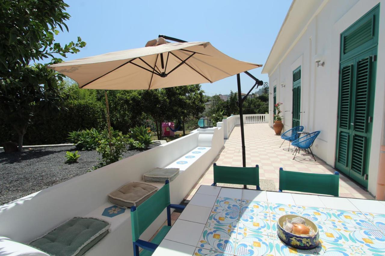 Villa La Casa Bianca Lipari  Exterior foto